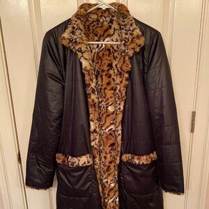 Reversible Faux Fur leopard print with Black Comfy Coat  Sz Sm